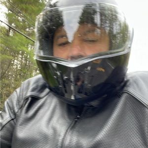 Meet your Posher, Migüell